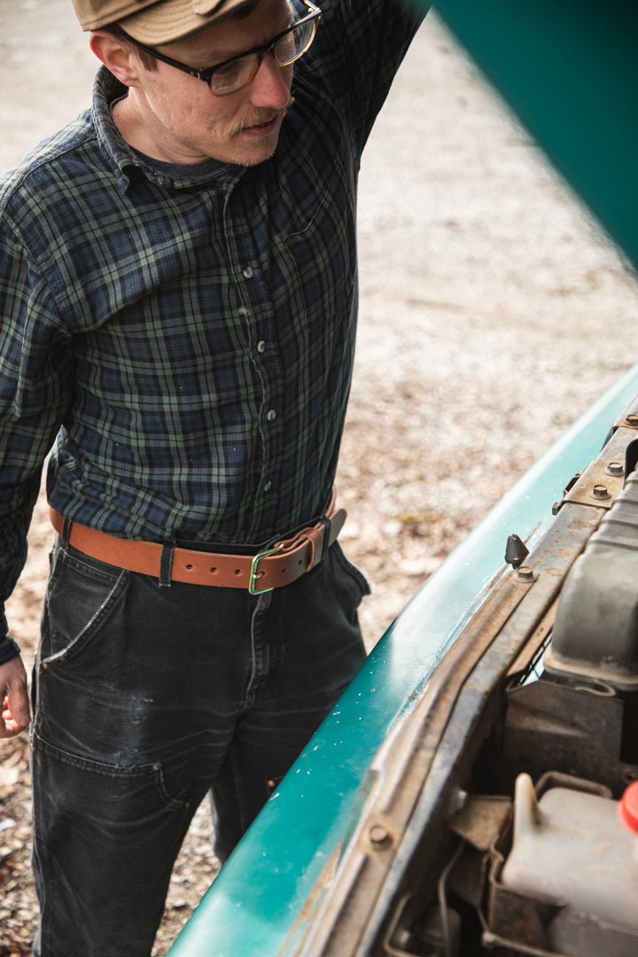 work belt brown truck hood #color_brown