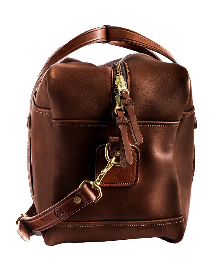 Duffle Mens Brown Side White Background #color_brown