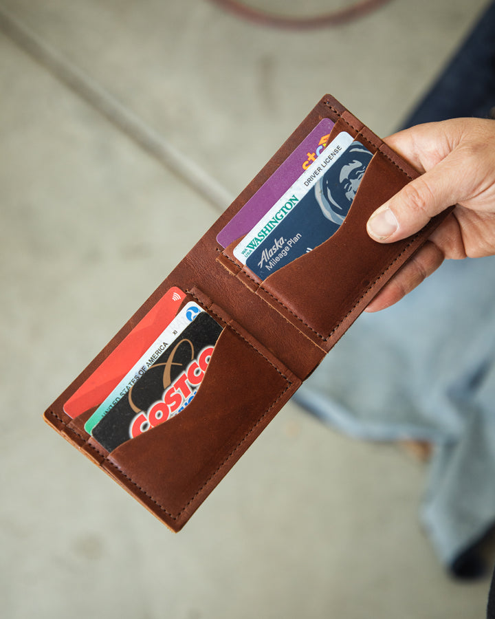 Essential 7 pocket bifold open with cards