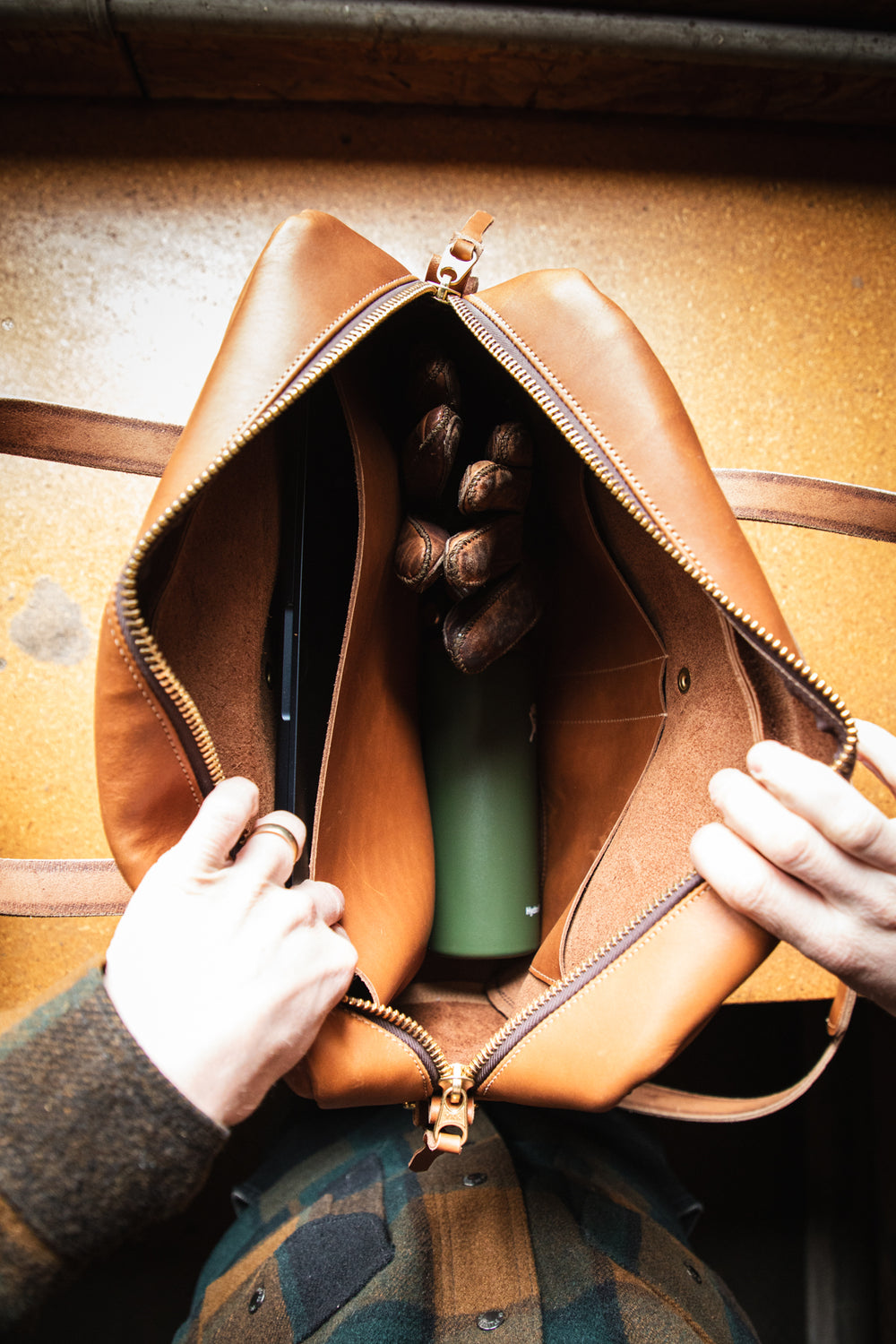 Mens Bags Bourbon Briefcase Lifestyle On Table Open #color_brown