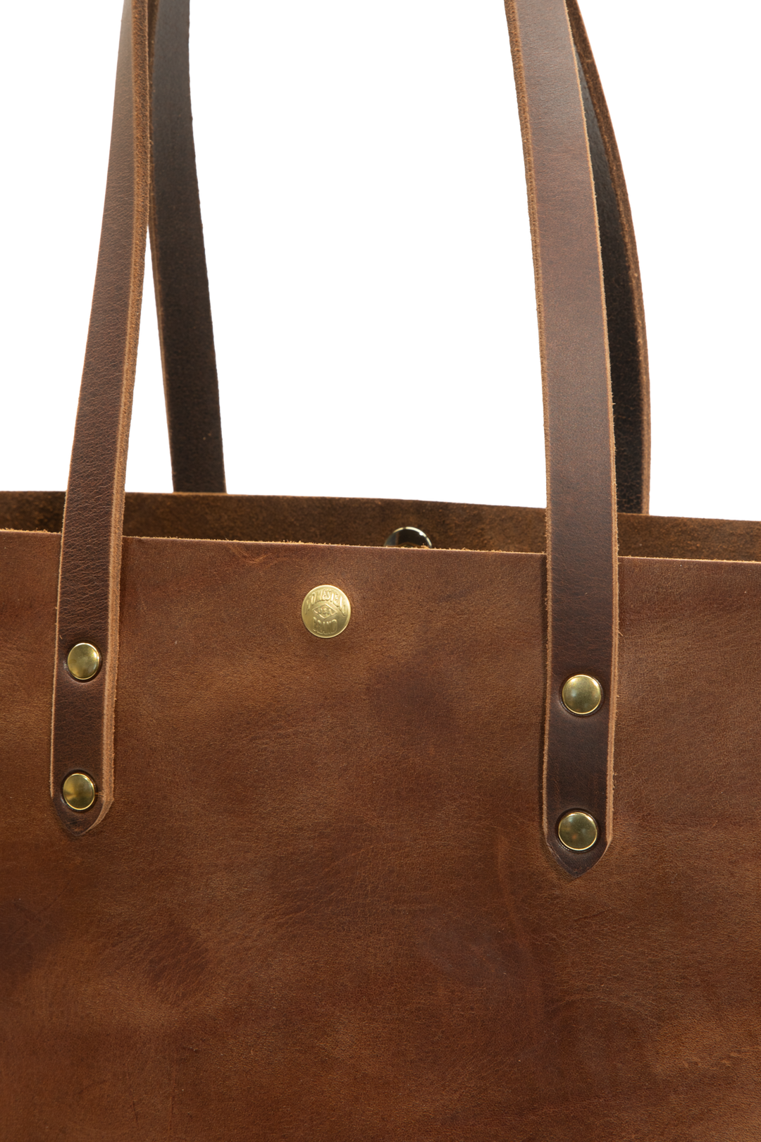 classic tote in brown front detail shot #color_brown